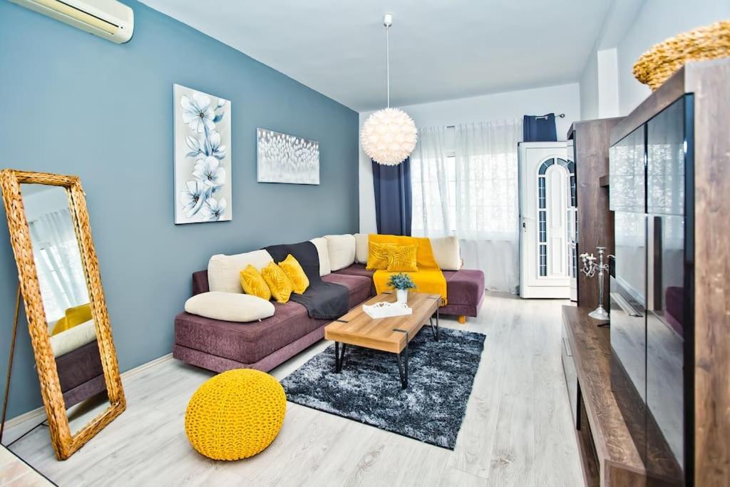 Apartman Tino With Two Sunny Terace Hvar Town Exterior foto